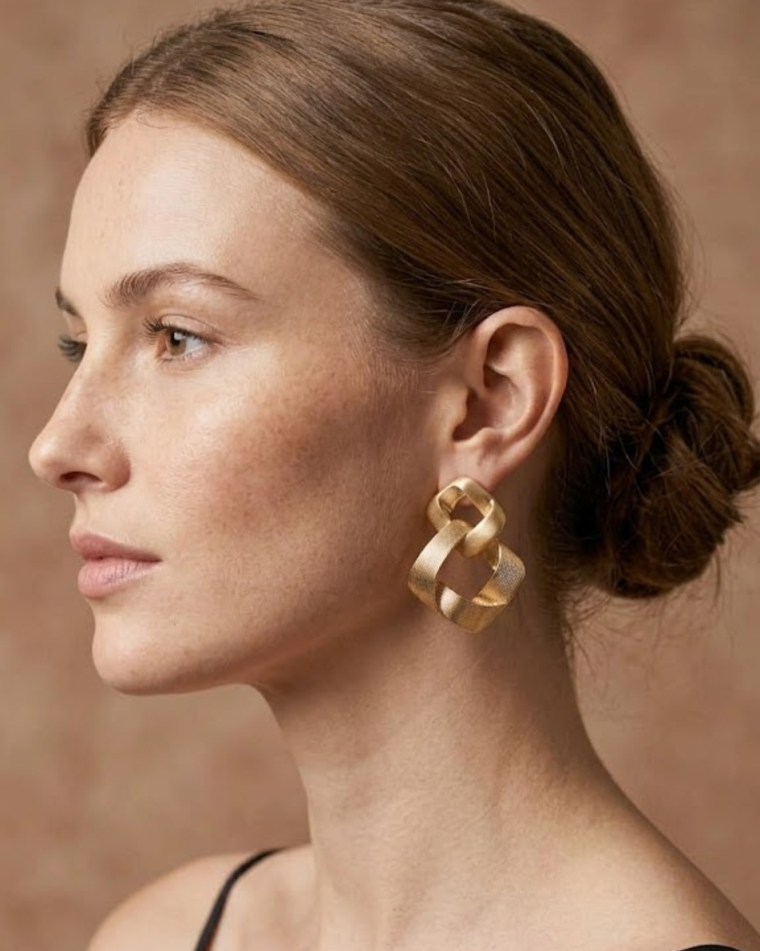 Brinco Geométricos Acetinado Banho em Ouro 18k - SAYE Joias