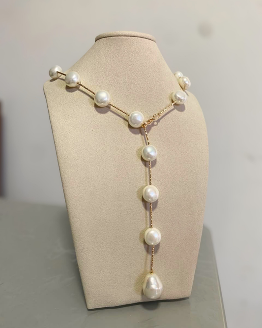 Colar Gravata Pérola Shell | Banho em Ouro 18k - SAYE Joias