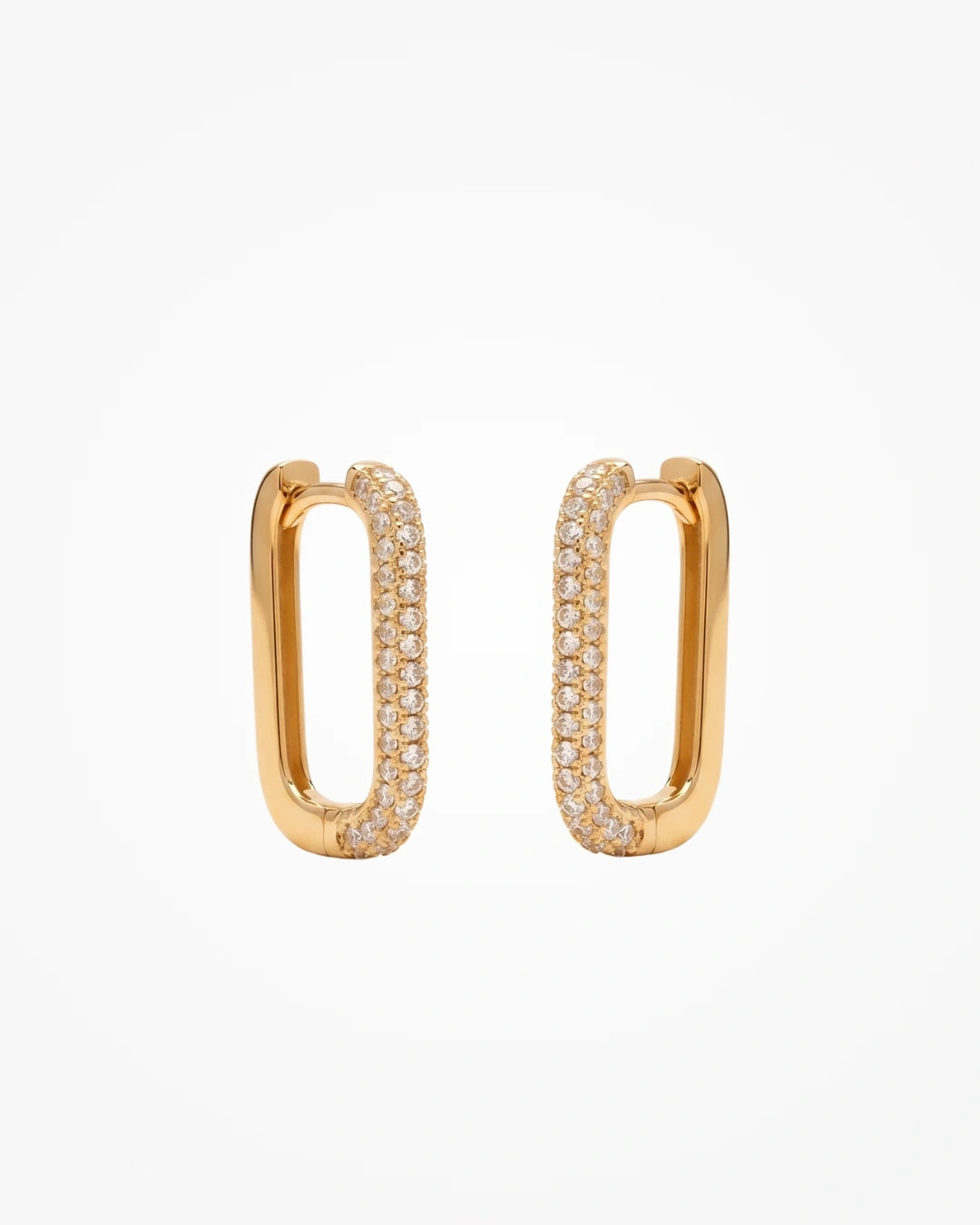 Brinco Argola Cravejada em Zircônias | Banhado a Ouro 18k - SAYE Joias